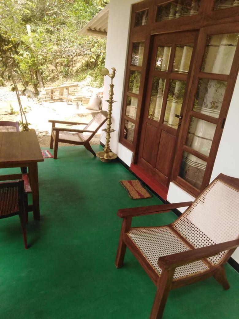 "Mount'N Mist" Apartment Ella Bilik gambar