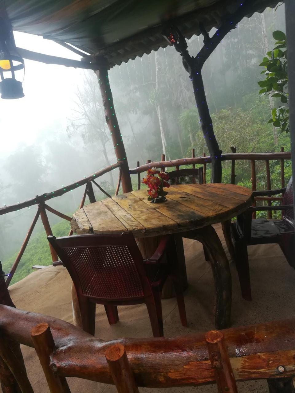 "Mount'N Mist" Apartment Ella Luaran gambar